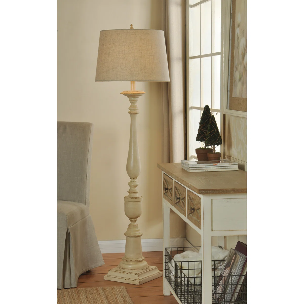 Bordeaux 64" Floor Lamp