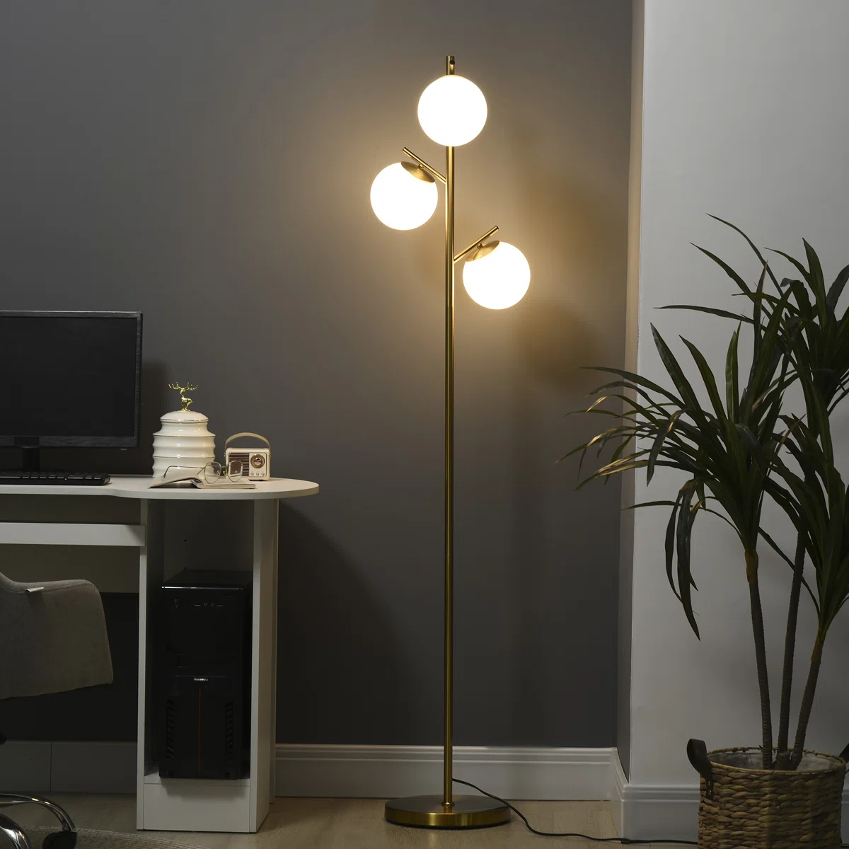Jeselyn 26" LED Tree Floor Lamp