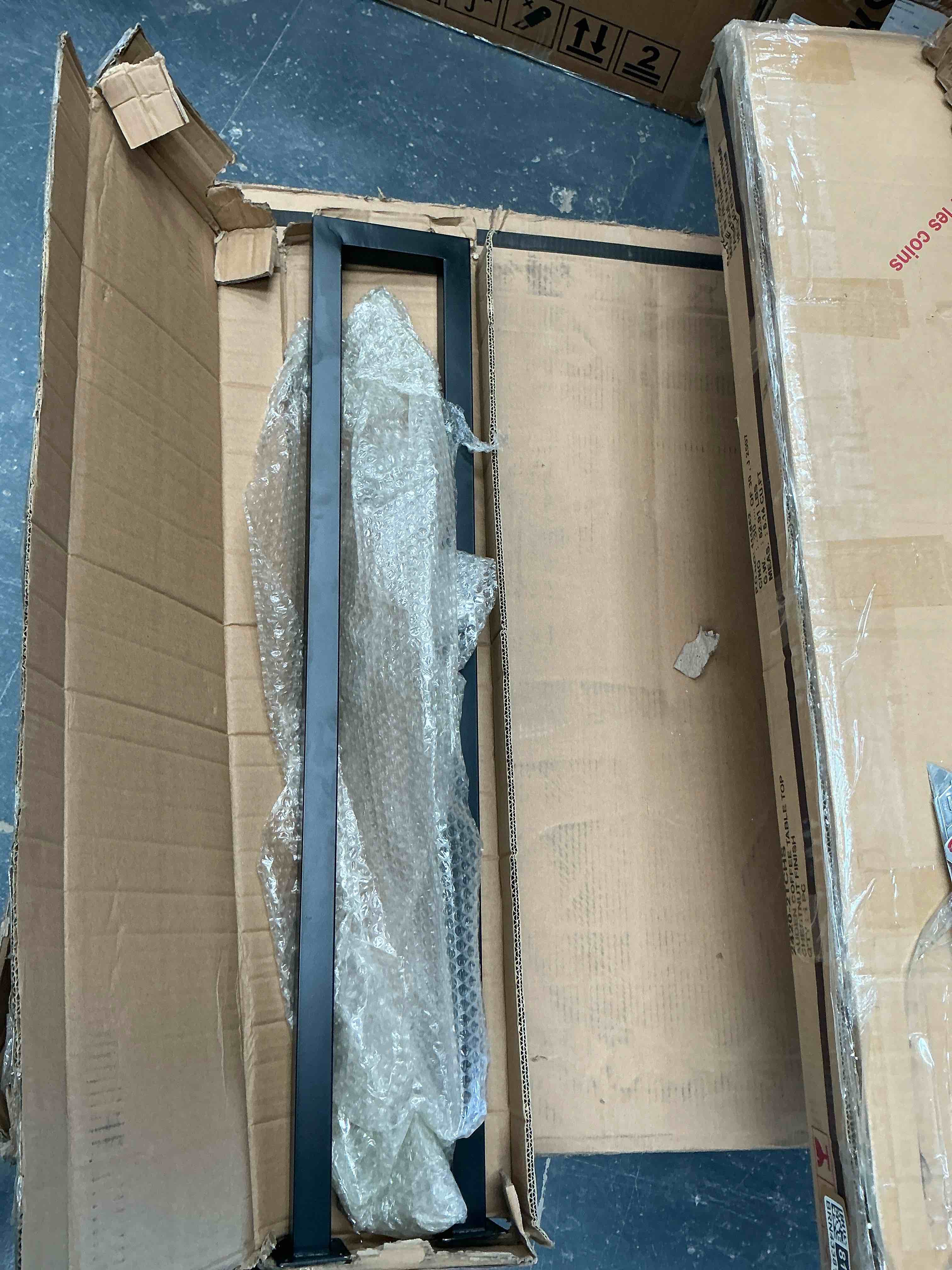 Metal Bar