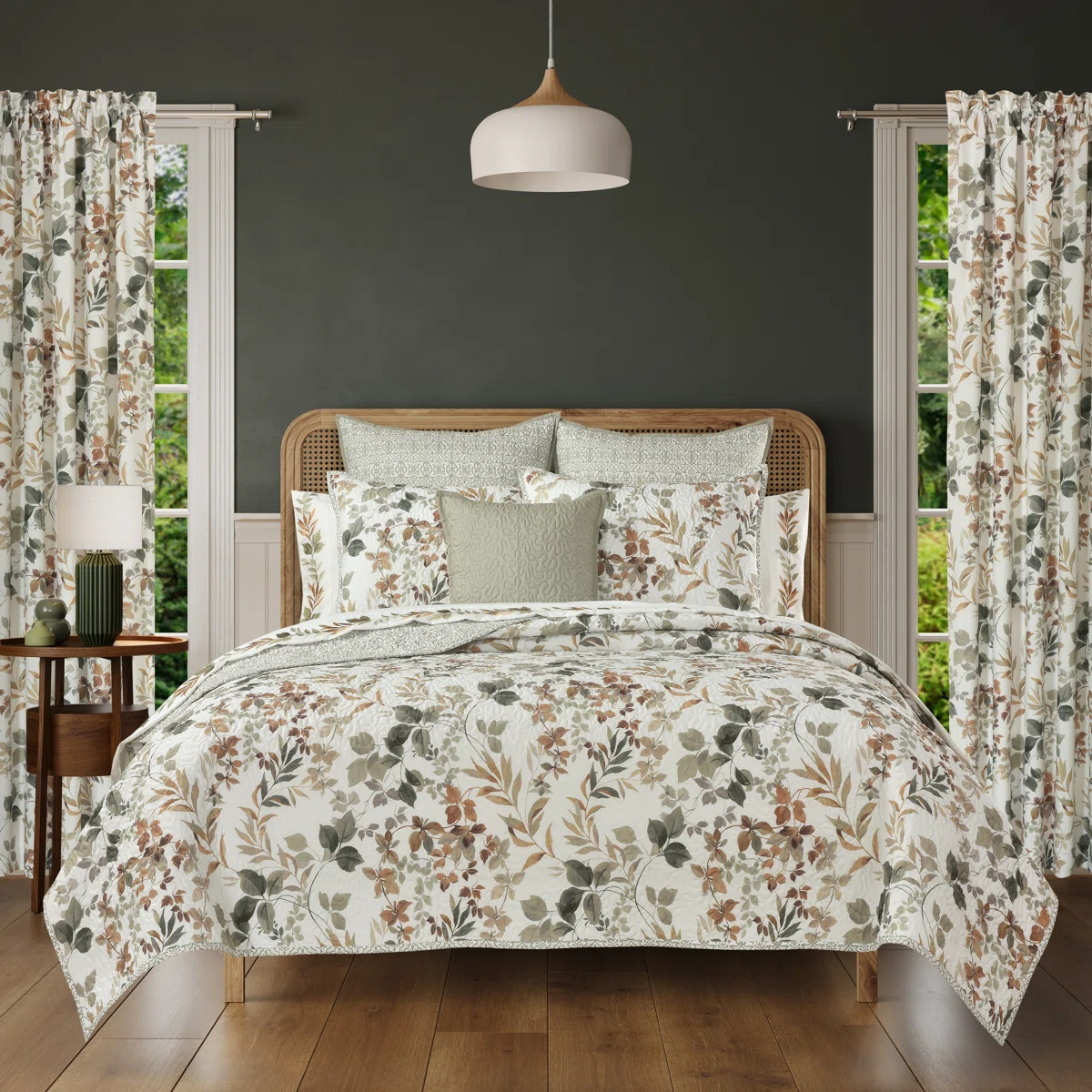 Evergreen Quilt Set