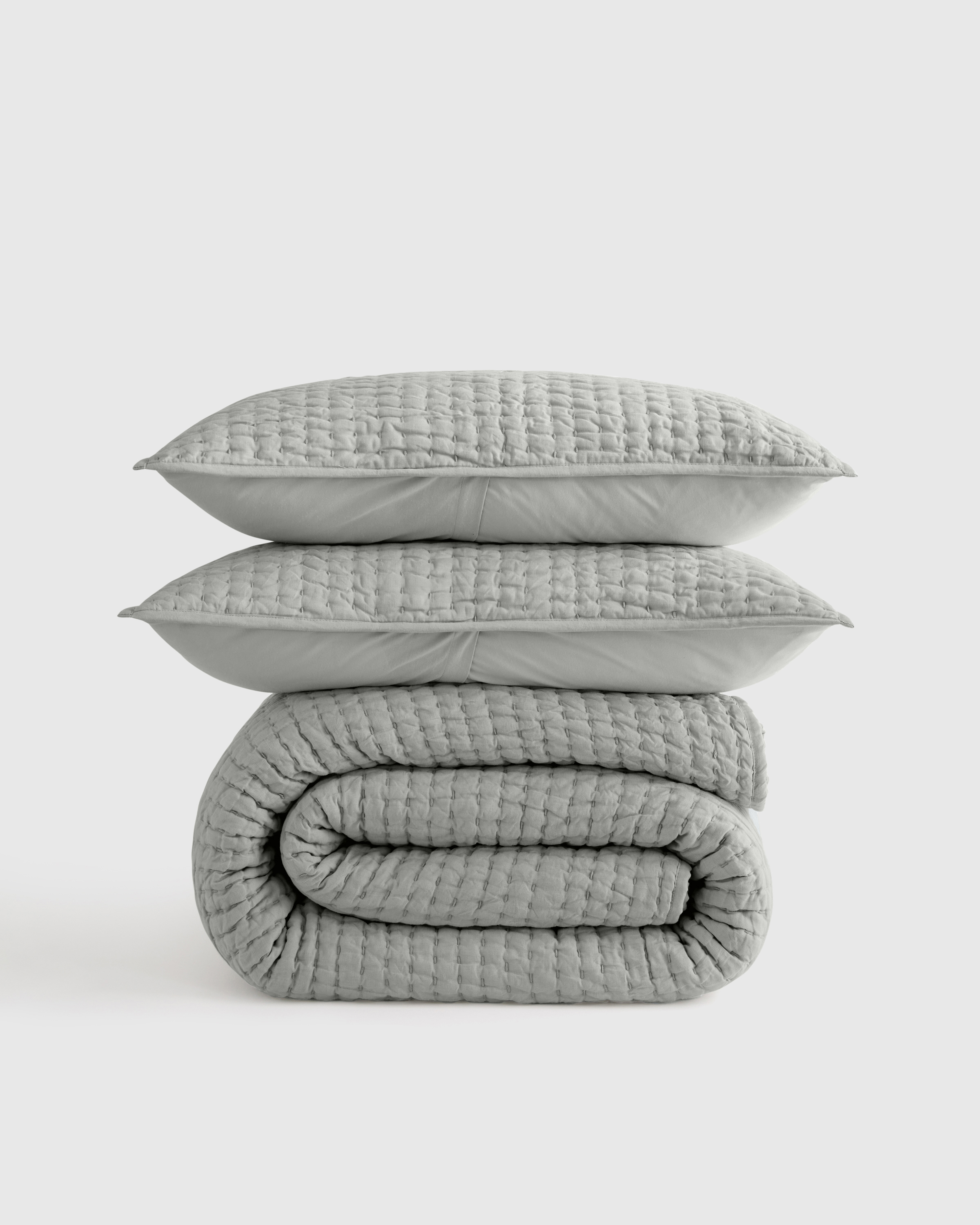 European Linen Cotton Stitch Quilt Set, King/Cal King, Mist