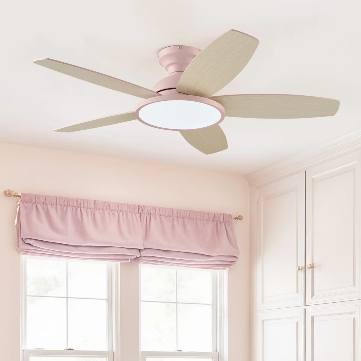 Flush Mount Ceiling Fan with LED Light and Remote