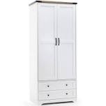 (broken bits)Closet with Raised Door